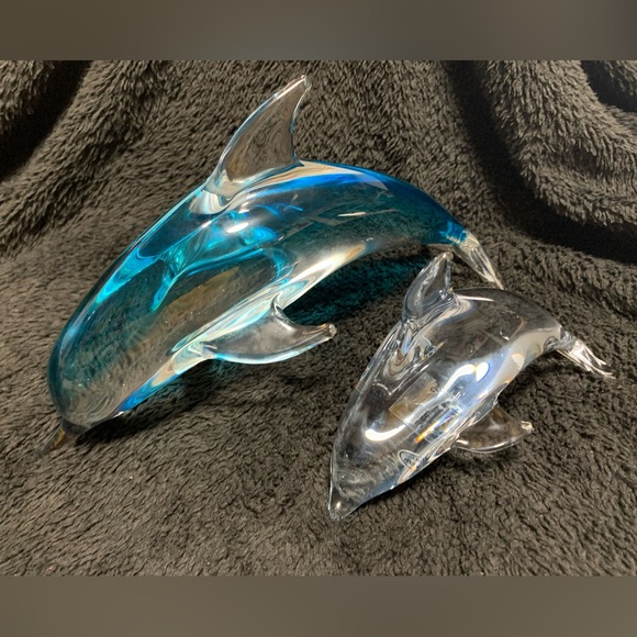 Crystal Blue Dolphin Fifth Avenue Art Glass Blue & Clear Set of 2 Dolphins - Picture 16 of 16